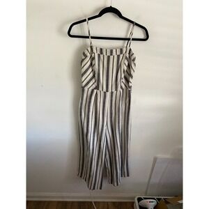 Charlotte Russe Linen Blend Cropped Jumpsuit Vacation Resortwear